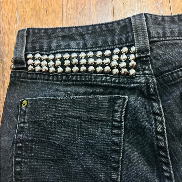 DKNY Vintage Black Distressed Denim Shorts with Studs EUC Size 2 - Picture 7 of 7